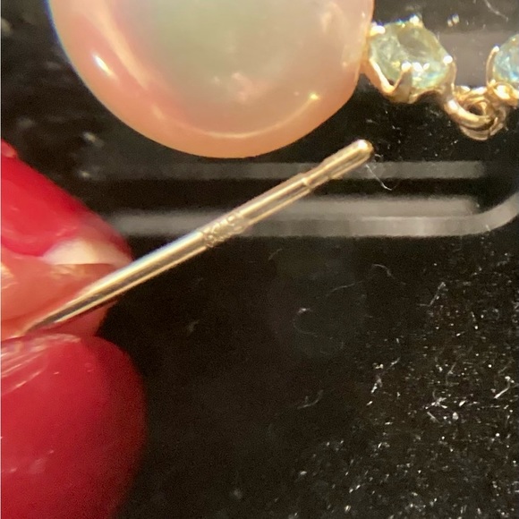 18K Solid Gold in Aquamarine and Baby Akoya - Picture 7 of 7